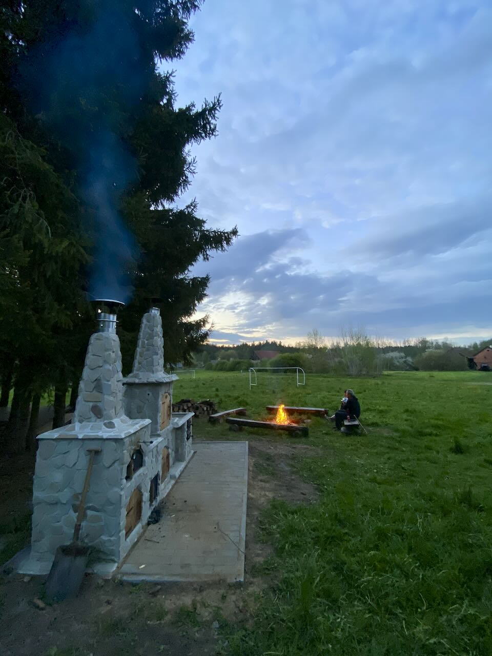 Boisko i wiata grillowa
